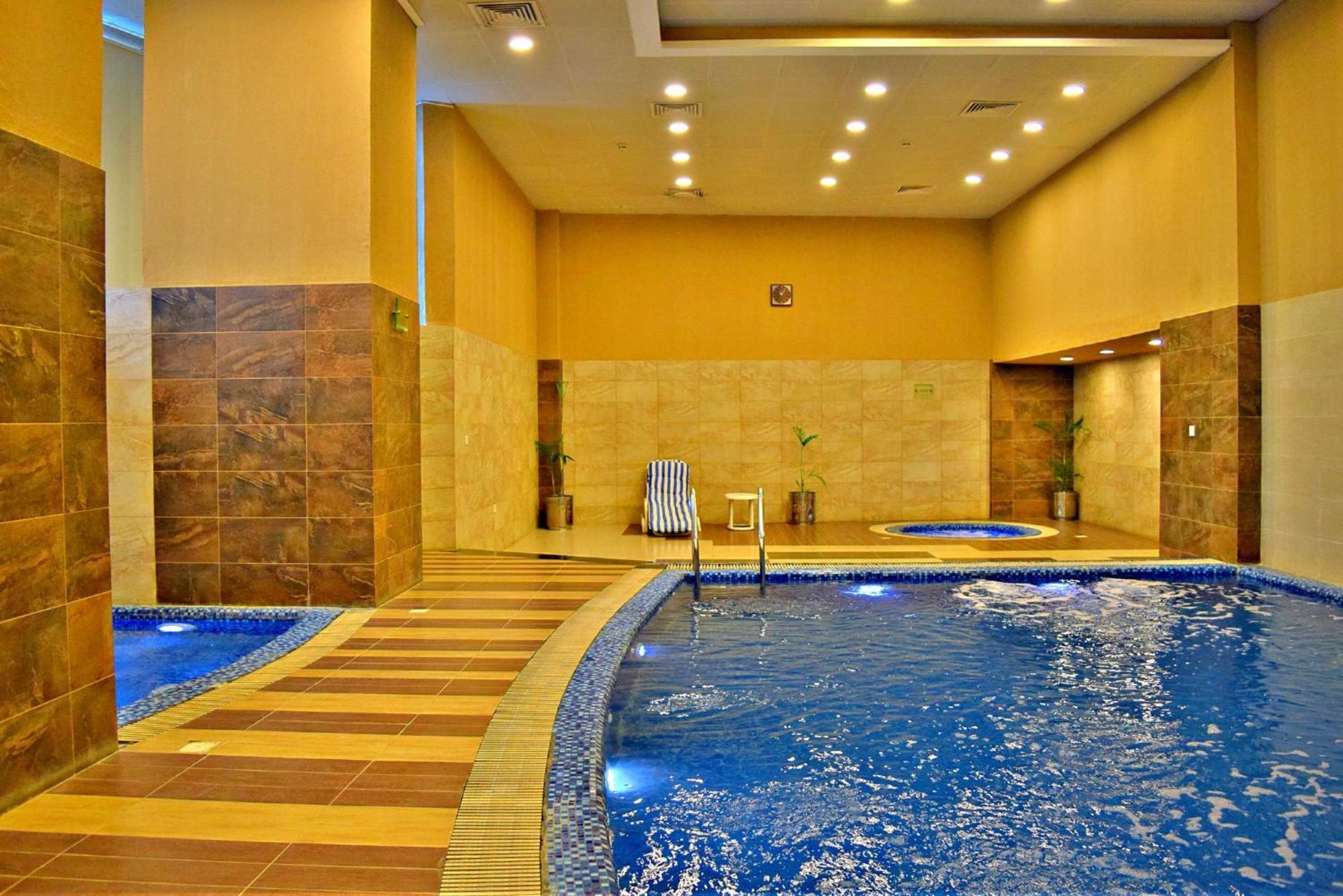 Centaurus Apartments Islamabad Eksteriør billede