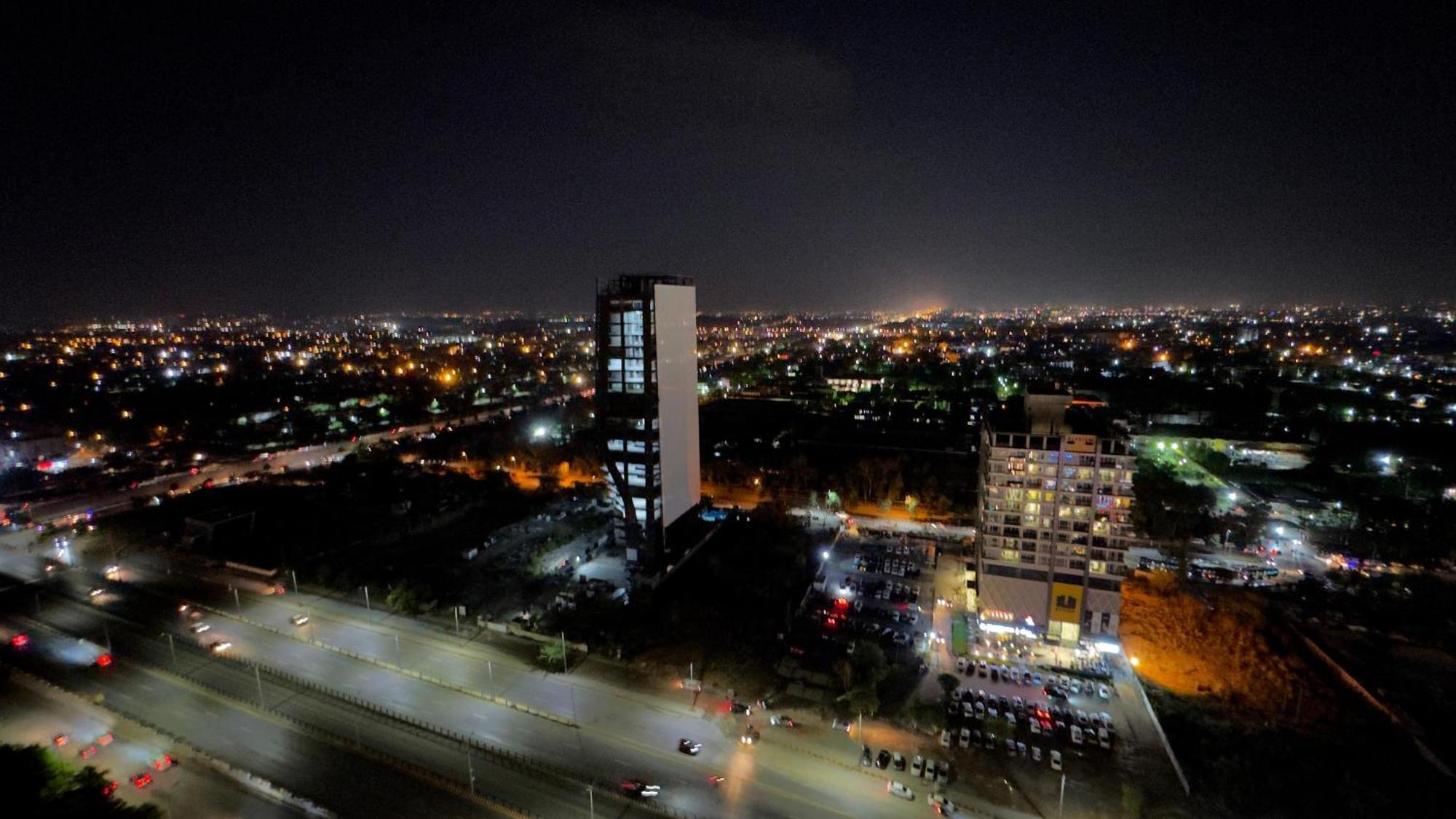 Centaurus Apartments Islamabad Eksteriør billede