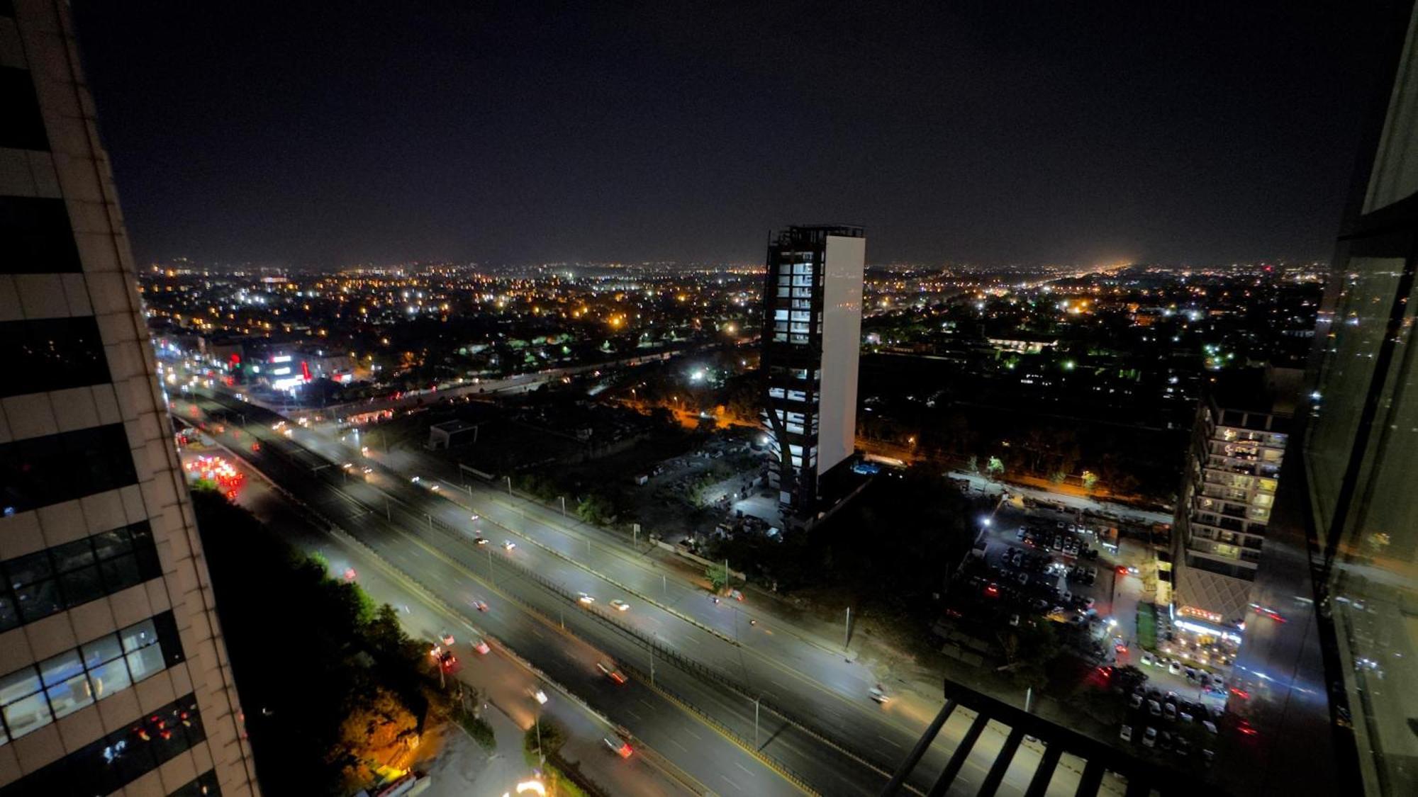 Centaurus Apartments Islamabad Eksteriør billede