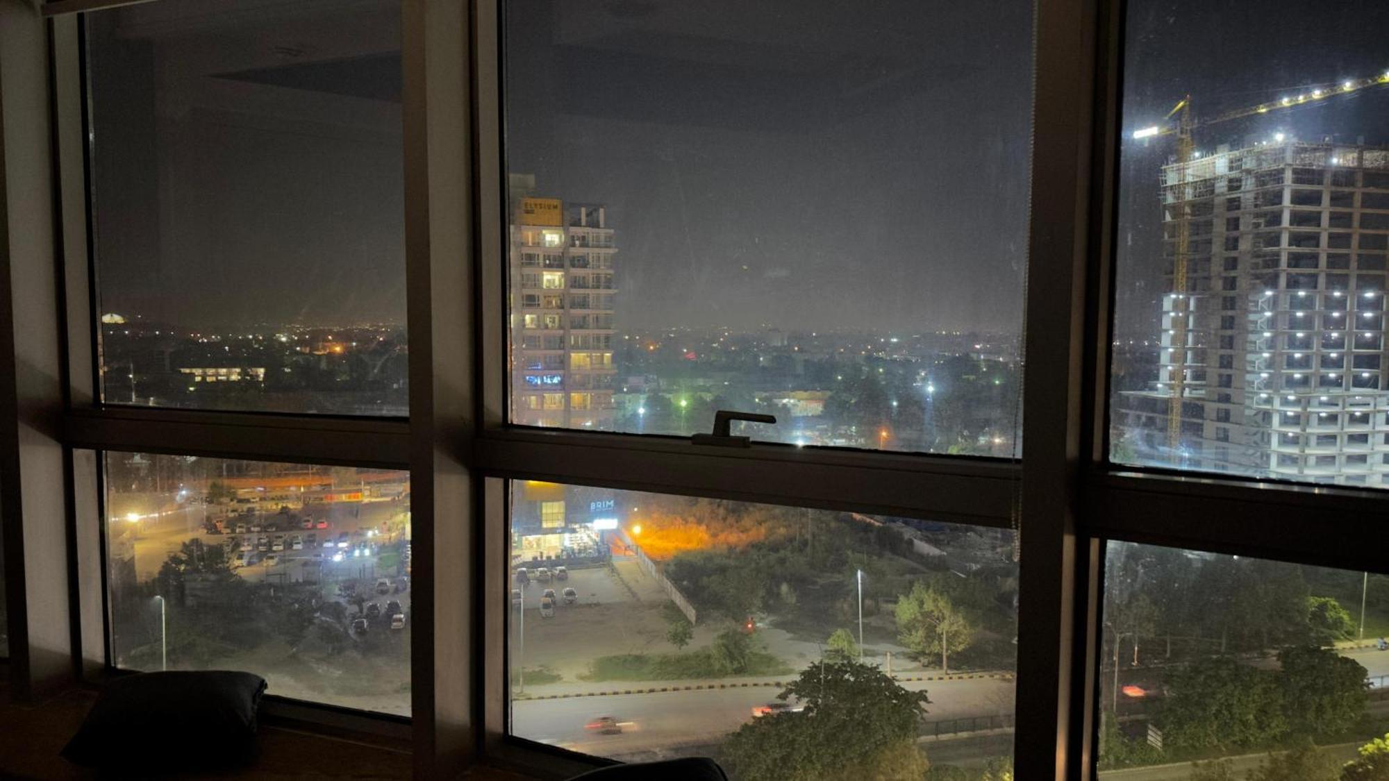 Centaurus Apartments Islamabad Eksteriør billede